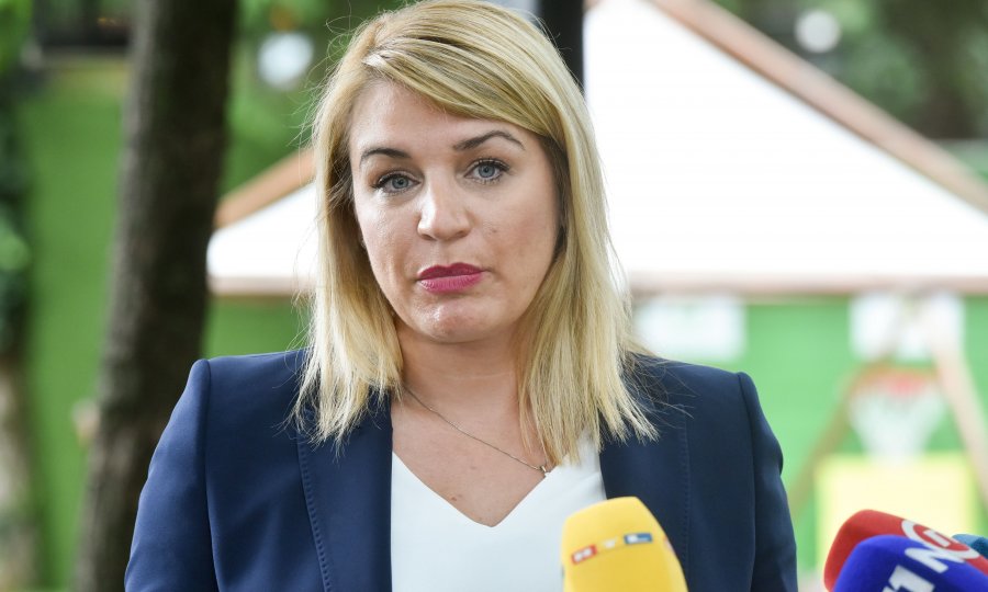 Brnjac: Turistički promet u srpnju na 75 posto od rekordne 2019., uz poštivanje mjera možemo se vratiti 'u zeleno'