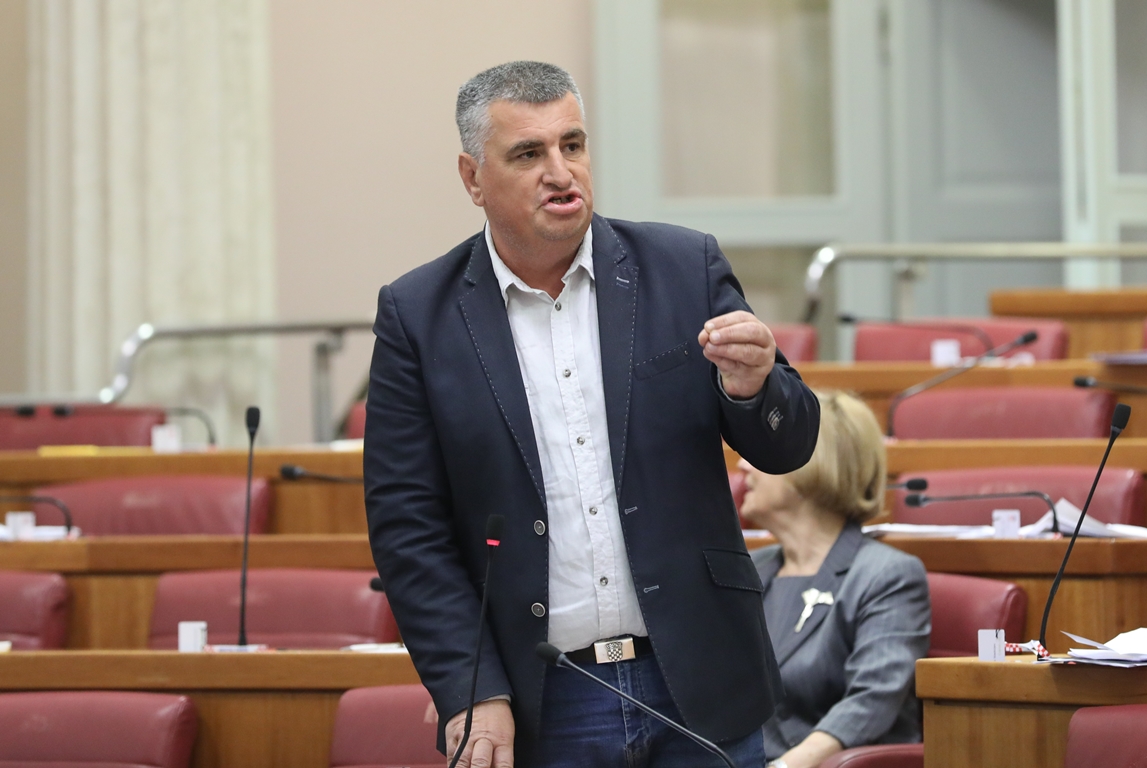 Bulj pozvao premijera da smijeni ministra Ćorića jer “sabotira pravosuđe i odluke institucija”