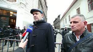 MOSTOVCI SPREMNI ZA PREOKRET! U Petrovu sve manje vide vođu, prva želja je – Raspudić! Prijateljstvo s Milanovićem usmjerava stranku