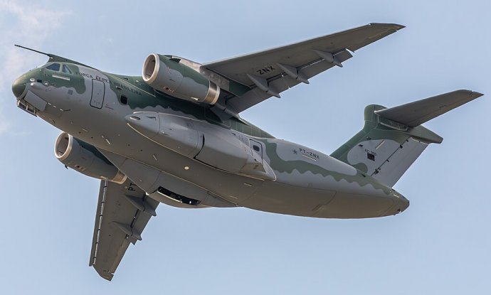 C-390 MILLENNIUM  Svi su ludi za brazilskim letećim transporterom na mlazni pogon