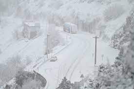 Ceste zatrpane snijegom, upaljen meteoalarm!