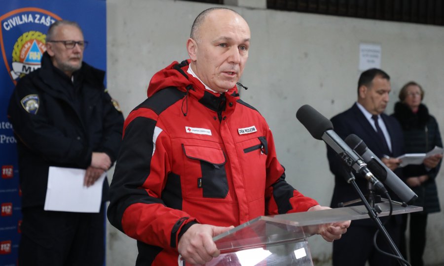 ŠEF CRVENOG KRIŽA  'Molim da se prestanu širiti laži o nama. Sporadičnim greškama daje se prevelika važnost'