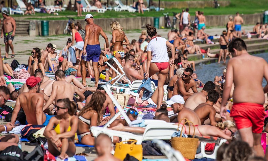 EPIDEMIJA KORONAVIRUSA: U Zagrebu 41 novi slučaj, u Dalmaciji preko 50