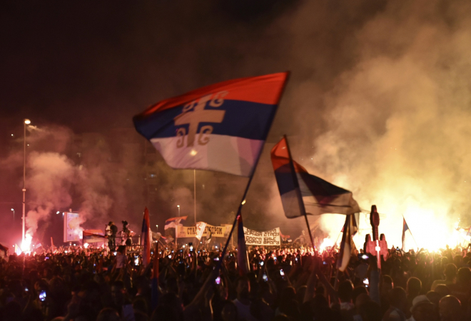 ‘NIJE OVO MONTENEGRO, VEĆ JUNAČKO SRPSKO LEGLO!’ Nemiri u Crnoj Gori, blokirane ulice, četnički vojvoda prijeti blokadom Parlamenta