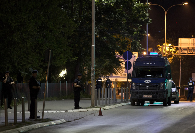KAOTIČNO U CRNOJ GORI: Stigle prijetnje policiji i Vladi "Dići ćemo škole u zrak!"