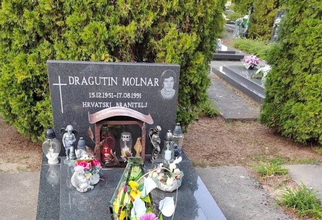 Priča o Dragutinu Molnaru para srce, četnik: ‘Ne sekirajte se, do ujutro nećete preživjeti’