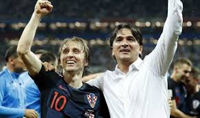 Vatreni s Modrićem i Dalićem na misi! Svećenik im se u jednom trenutku obratio