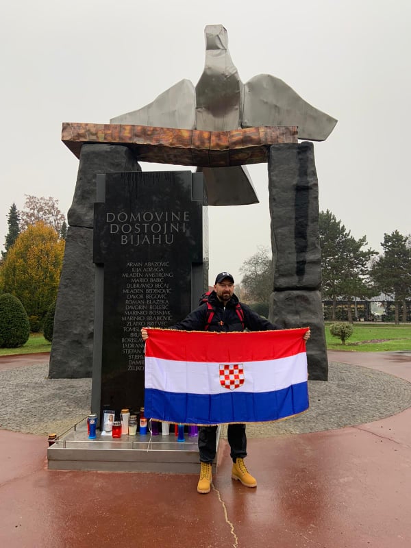 PJEŠICE U VUKOVAR