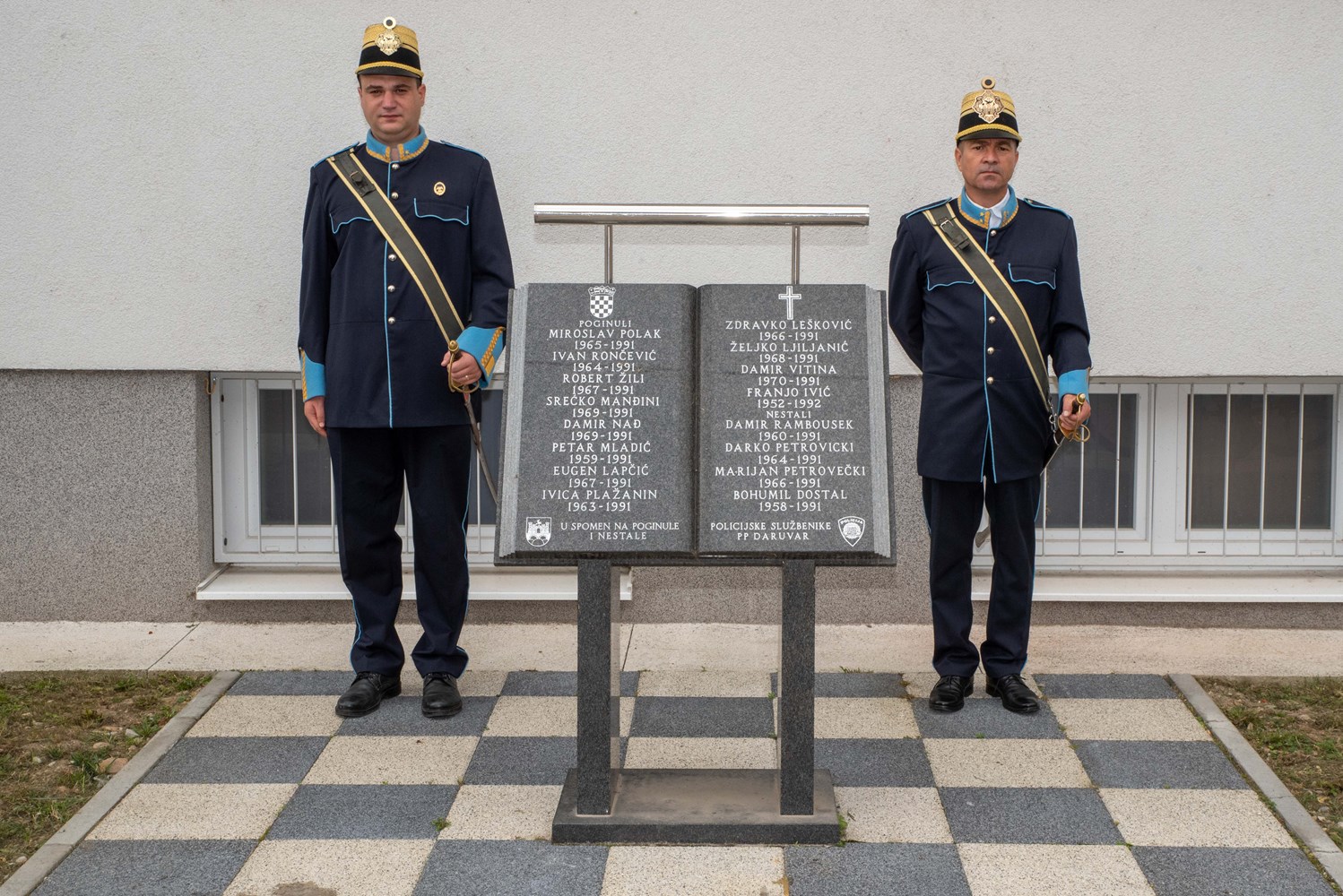 OBLJETNICE: Dan hrvatskih dragovoljaca Domovinskog rata Grada Daruvara i   „Spomen dan MUP-a RH“