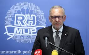 TKO JE MINISTAR MUP-a?