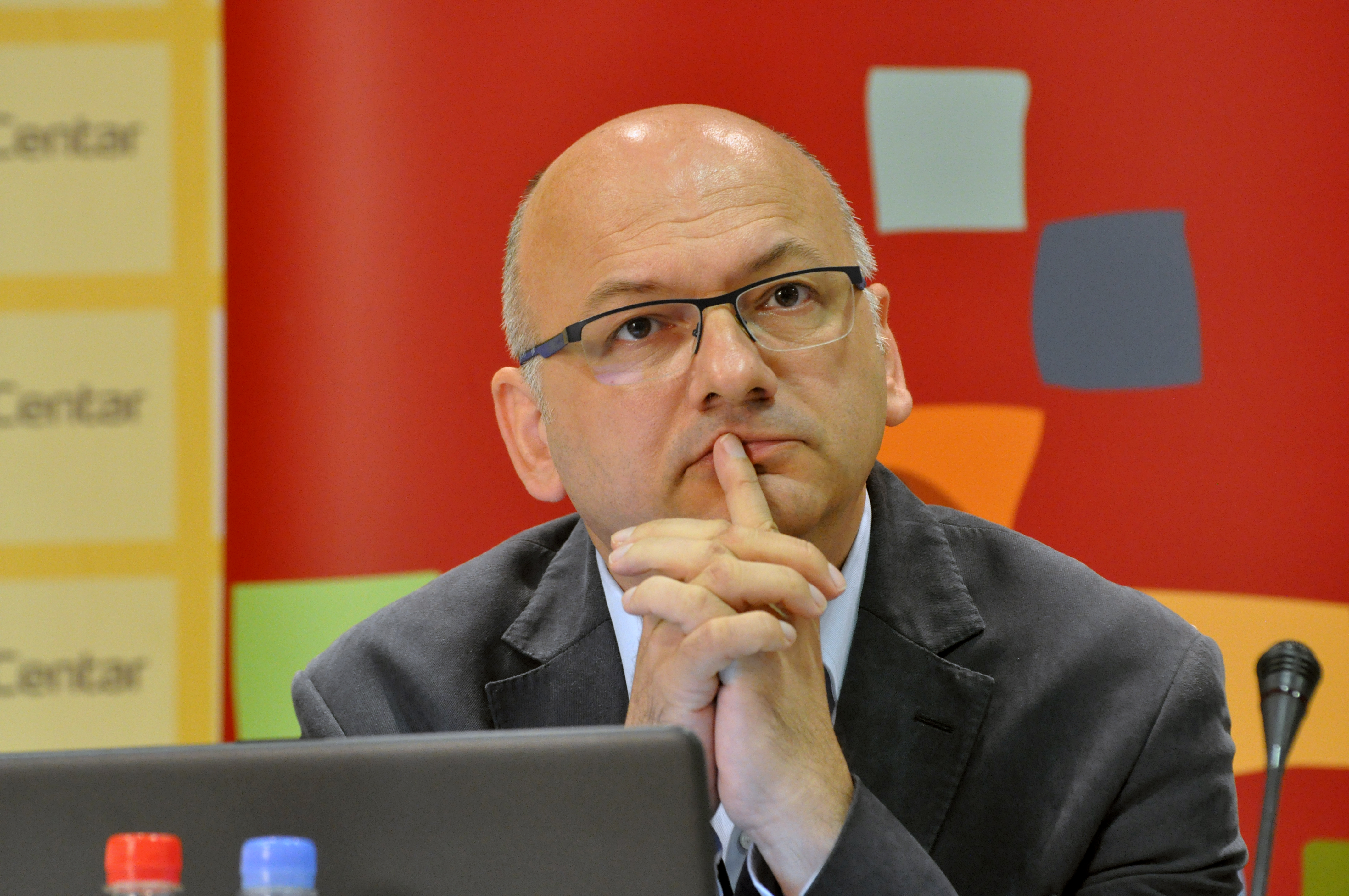 TKO JE U ZABLUDI ILI ISKRIVLJUJE POVIJEST - "Rat i mit: politika identiteta u suvremenoj Hrvatskoj"