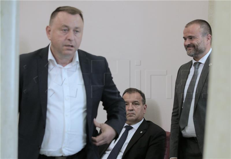 Saborski HDZ odbacio oporbene prozivke na Berošev račun
