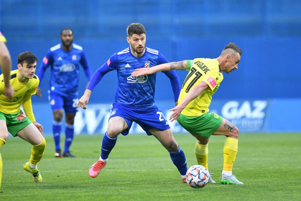 Dinamo golom iz penala stigao do pobjede nad Istrom 1961