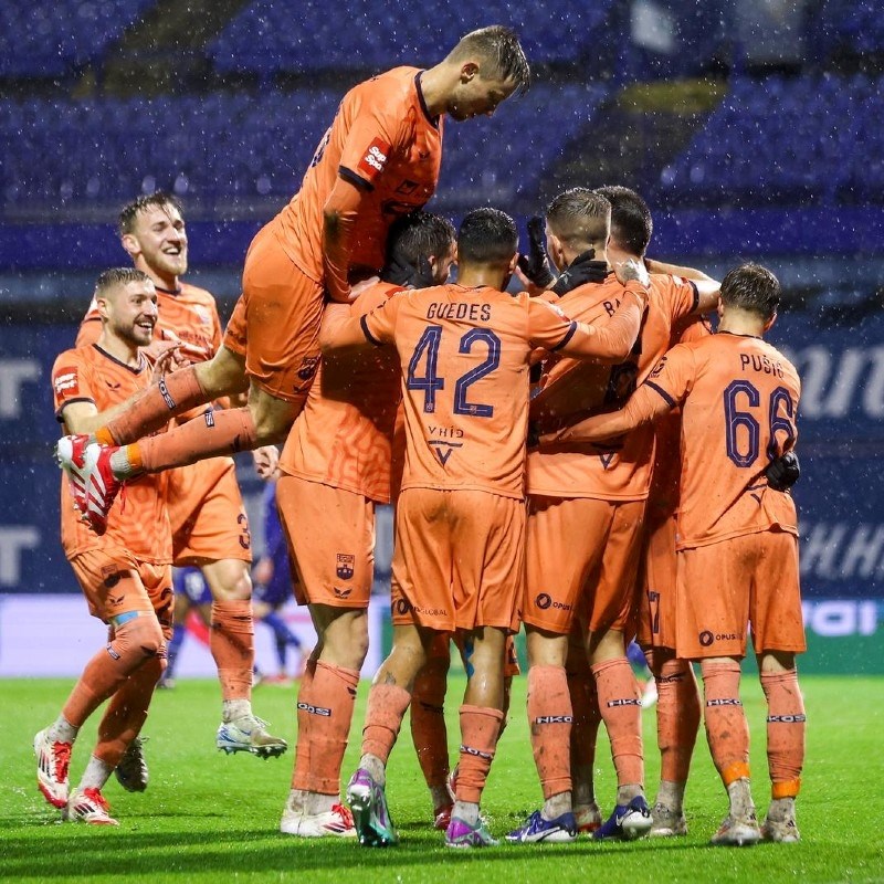 Dinamo potonuo na kišnom Maksimiru, Osijek izborio polufinale Kupa