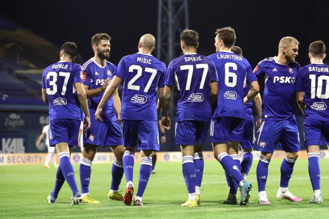 SUPERSPORT HNL  Dominantni Dinamo krupnim koracima odmiče ostatku lige, Rijeka je na Maksimiru potpuno deklasirana