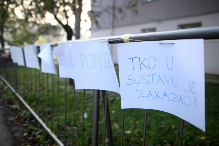 Roditelji odlučili: “Trajalo to 15 ili 20 dana – naša djeca neće ići u školu dok se situacija ne riješi”