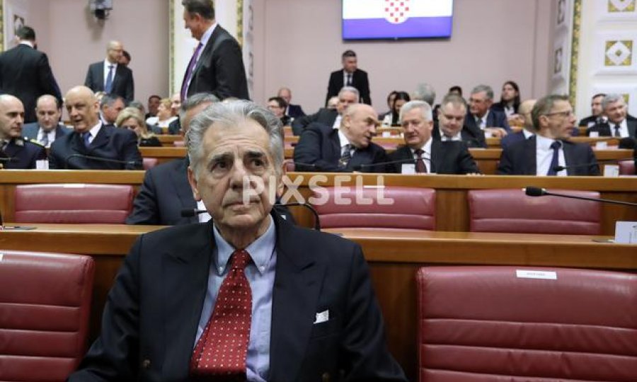 Prije 31 godinu Sabor je donio Božićni Ustav: 'Imamo ga'