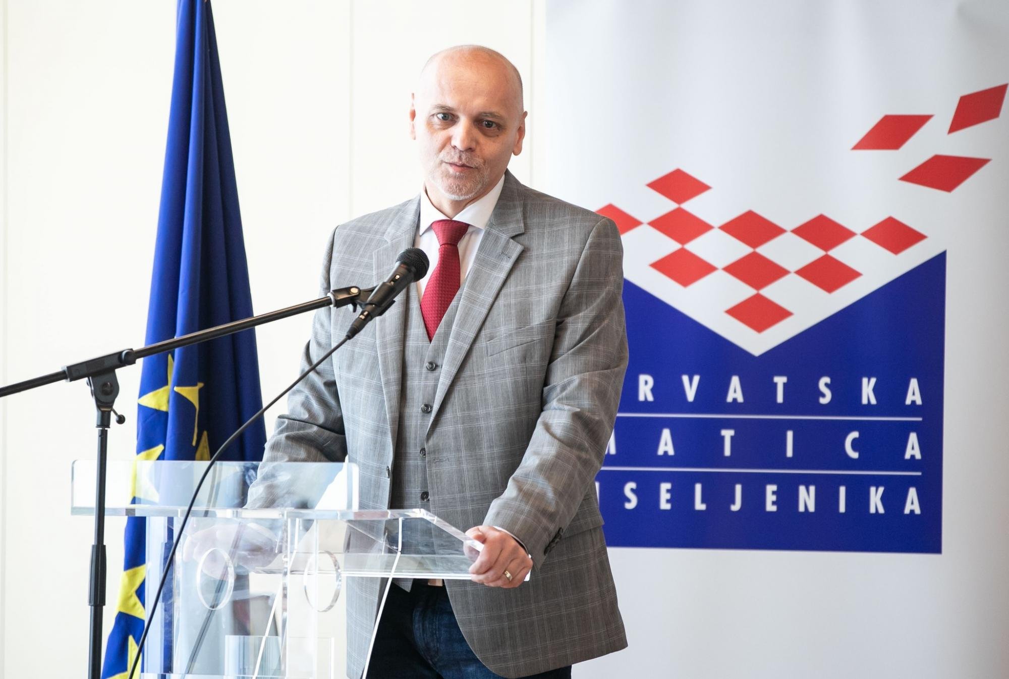 MILAN BOŠNJAK KROZ PRIZMU INTELEKTUALNOG KONTINUITETA