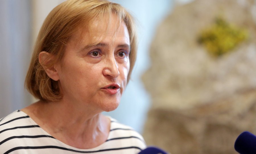 Vrijeđate ili prijetite političarima na društvenim mrežama? Poznata odvjetnica objašnjava kolike su kazne za takvo ponašanje