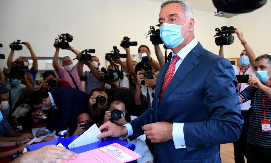 Službeni rezultati potvrdili: Đukanović odlazi s vlasti!