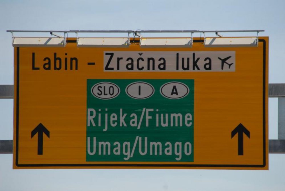 I Krasna zemljo Istro mila postala nacionalistička, pa zar i himna smeta ?