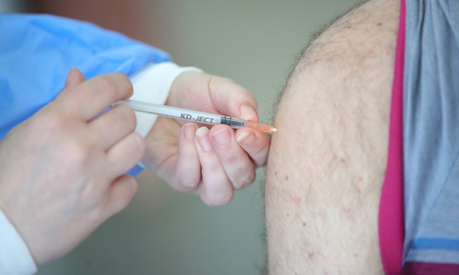 EMA: Dvije doze cjepiva štite od delta inačice koronavirusa