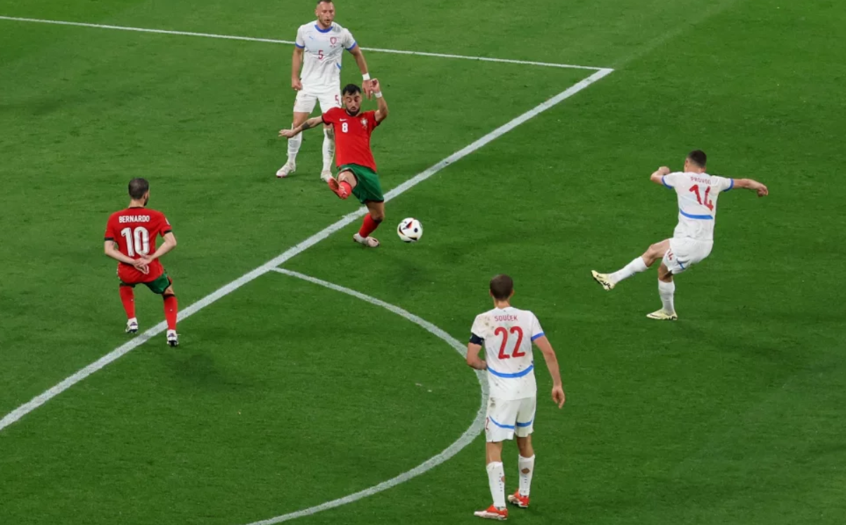 Je li Češka teško oštećena protiv Portugala? Pogledajte spornu situaciju