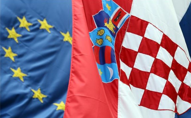 Eurobarometar: Hrvati najviše vjeruju tradicionalnim medijima