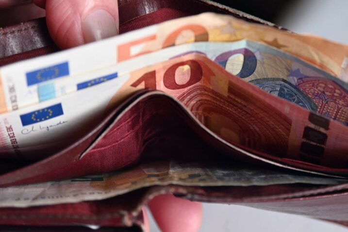Kolike su plaće u Hrvatskoj? Evo iznosa po zanimanjima, od krojača do direktora IT-a