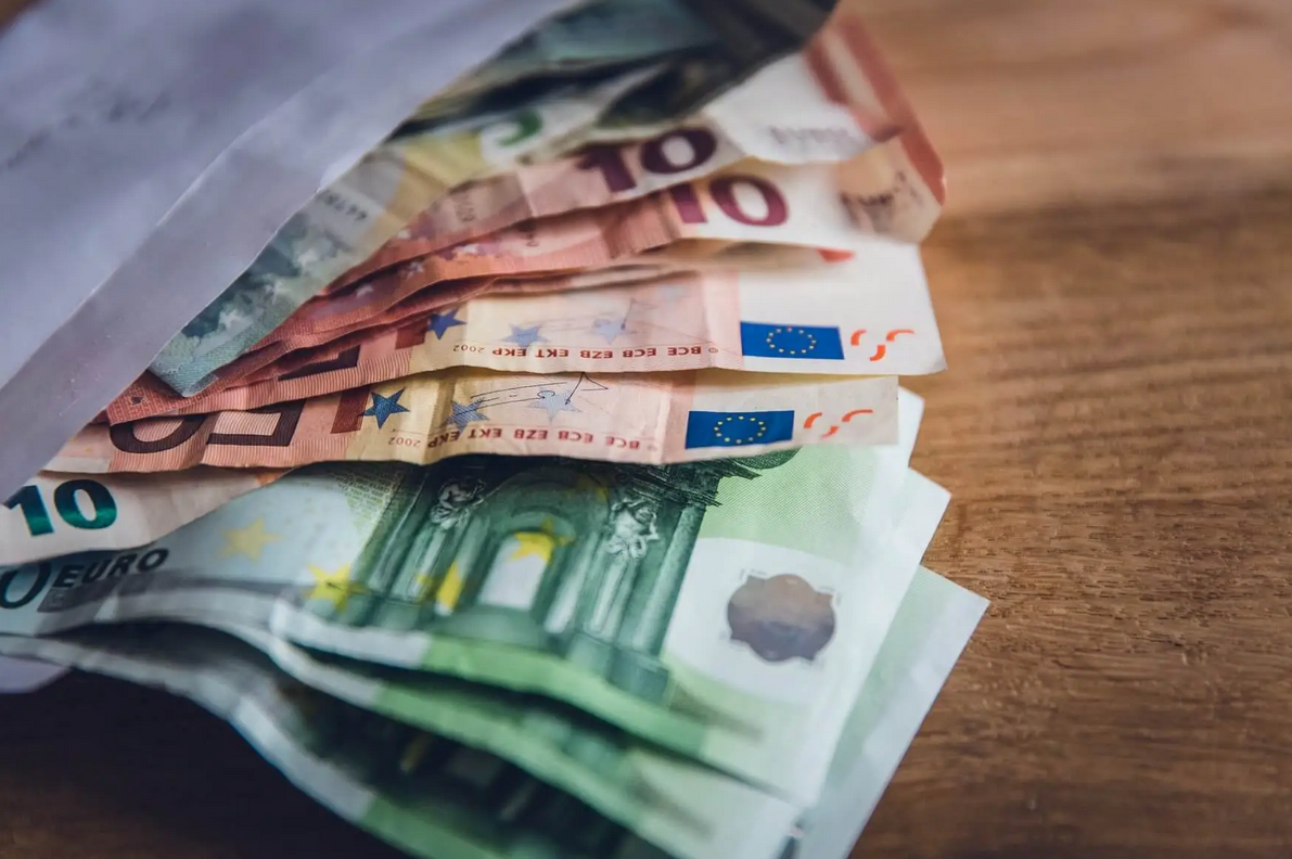 Tužna stvarnost hrvatskih plaća: Čak dvije trećine Hrvata zarađuje manje od 1000 eura. Donosimo pregled i gdje su najviše rasle