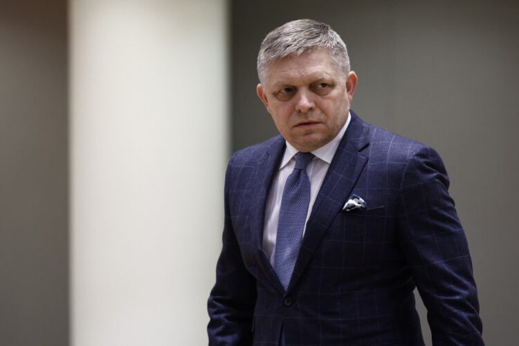 Osumnjičenom za atentat na slovačkog premijera Fica prijeti i optužba za terorizam