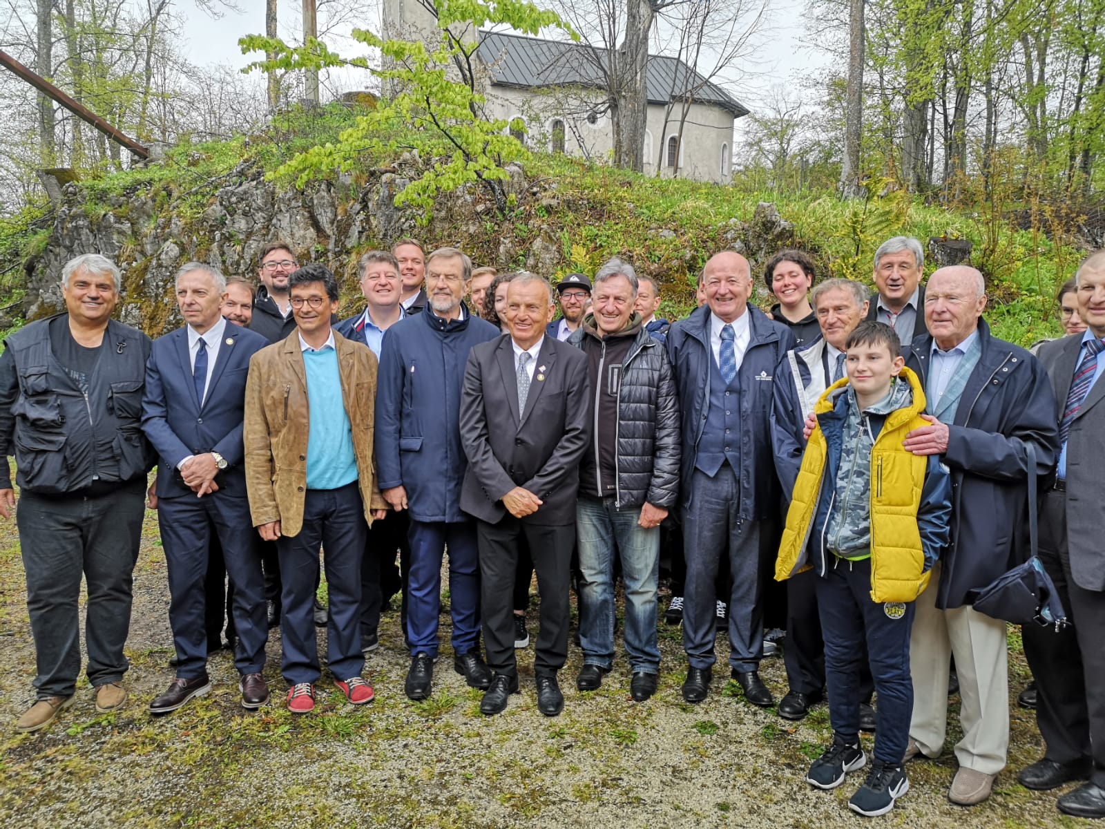 UHBDR91.:Jedan dio generala iz Hrvatskog generalskog zbora umjesto u Okučane, otišli na Svetu Geru !