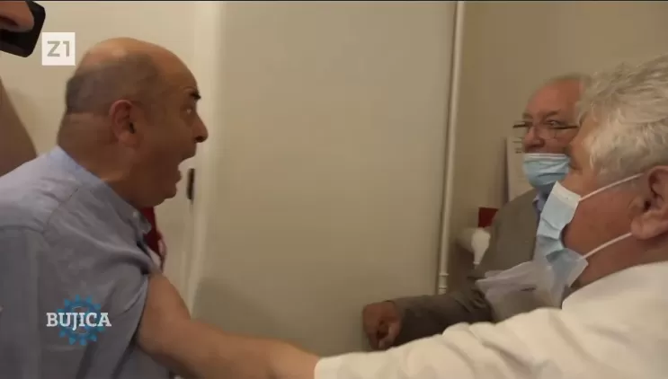 (VIDEO) Goldstein nasrnuo na starca sa štapom i izbacio ga jer mu je rekao istinu! “Odi u p***u materinu, gubi se, vaan, vaaan!”