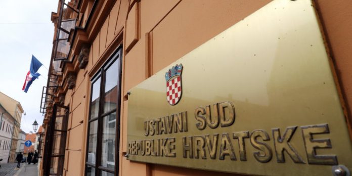 PRIJETE LI DRŽAVI TUŽBE ZA NAKNADU ŠTETE ZBOG KORONE? Evo što kaže pravni stručnjak