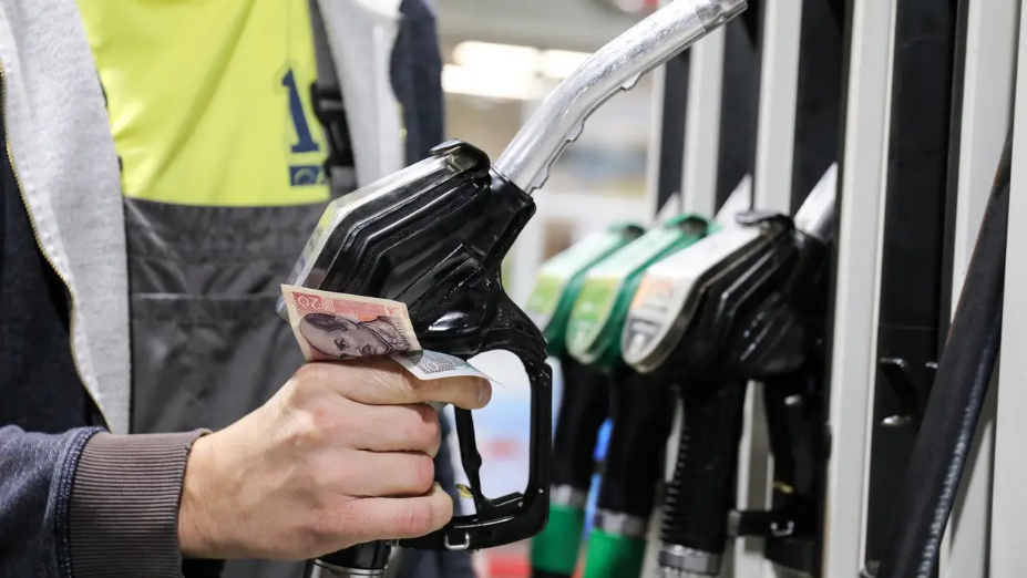 Nova odluka Vlade za cijene goriva: Limitirane za Eurosuper 95 i eurodizel, ne i za premium