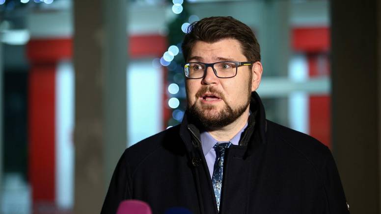 Grbin raspustio zagrebački SDP