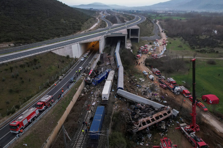 Sudar vlakova u Grčkoj, najmanje 32 mrtvih i 85 ozlijeđenih