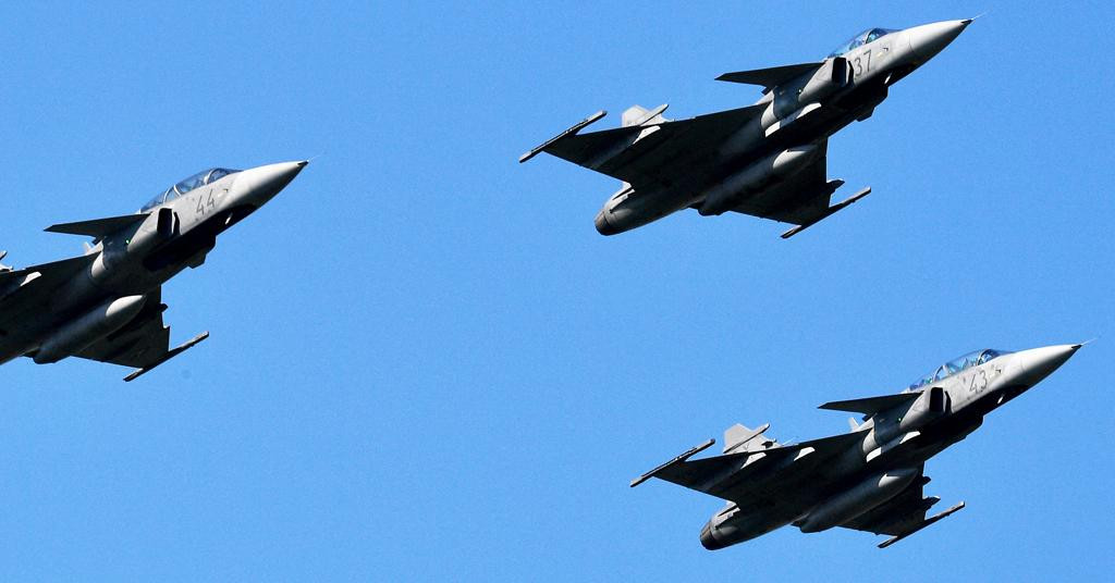 ALARM U MAĐARSKOJ: NATO dignuo Gripene zbog neidentificirane letjelice iz Ukrajine