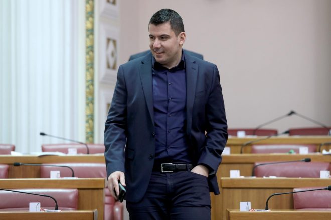 SKUPILI POTPISE? Grmoja: ‘Osigurali smo referendum hrvatskom narodu!’ Poručio i da dobro znaju s kim imaju posla