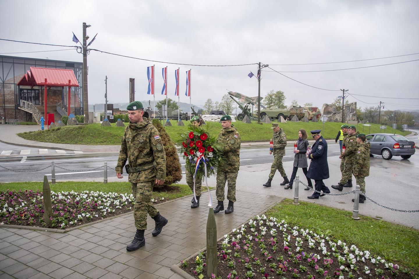 Gromovi obilježili 30 godina borbenih djelovanja na karlovačko-dugoreškom bojištu