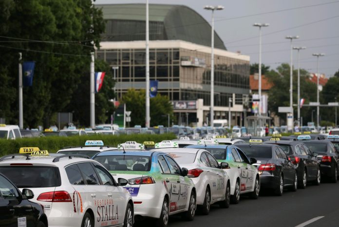Upao u taksi u Zagrebu s pištoljem: ‘Vozi na granicu s BiH!’ Uslijedila je neviđena drama…