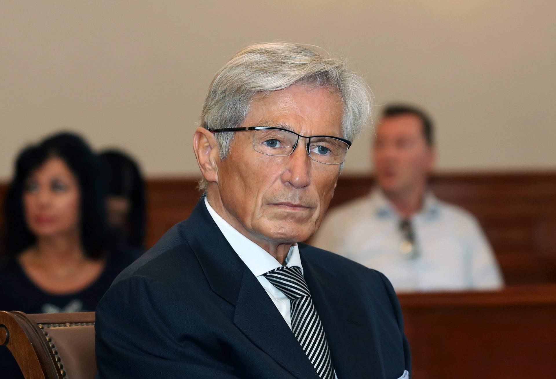 “ČASNI SUDE, ATROFIRALI SU MI MIŠIĆI, NE MOGU U ZATVOR…”