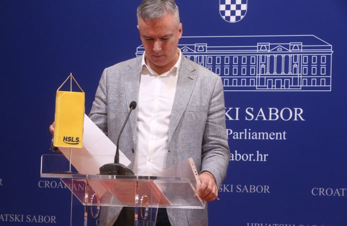 Pada Plenkovićeva vlada? Kosor najavio izlazak iz koalicije, “Pupovčev istup je katastrofa, nije se odrekao svojih stavova”