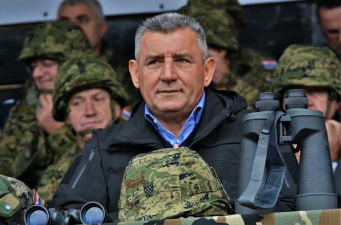(VIDEO) 12. listopada 1995. Ante Gotovina – rat je dobio General i njegova Hrvatska vojska!