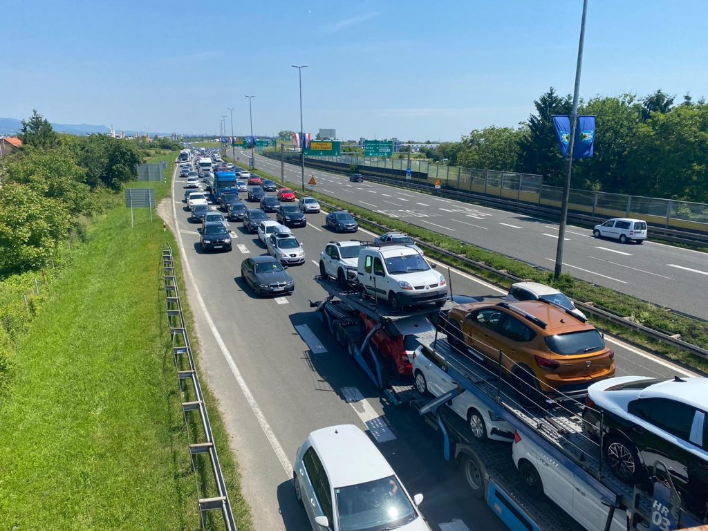 Protekli vikend naplaćeno više cestarina nego rekordne 2019.
