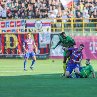 Nogometaši Hajduka pobijedili su Istru 1961 u Puli 3:1 hat-trickom Marka Livaje u 8. kolu Prve HNL