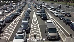 Udarni je turistički vikend. Nesreće na cestama izazvale velike zastoje