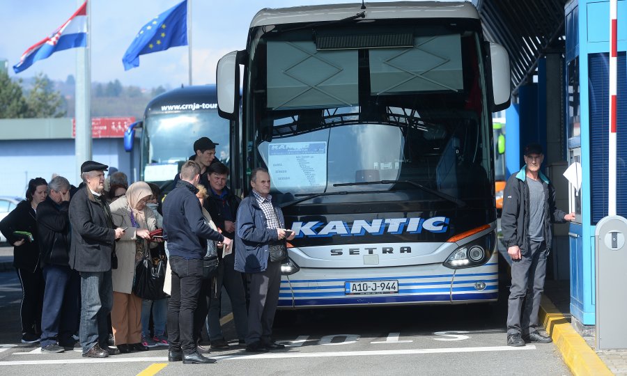 HAK: Pojačane provjere na svim graničnim prijelazima zbog koronavirusa