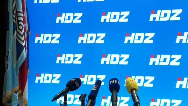 HDZ odgovorio Milanoviću, a spominju i “komesarku” Ahmetović: “Uplašeni i histerični lažljivac razotkrio se do kraja”