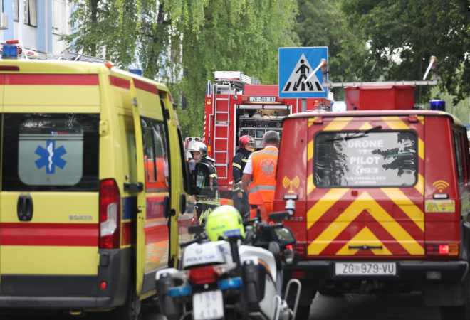 PRONAĐENO TIJELO U SLAVONSKOM BRODU! Strašna smrt na vikendici: Policija i vatrogasci na terenu